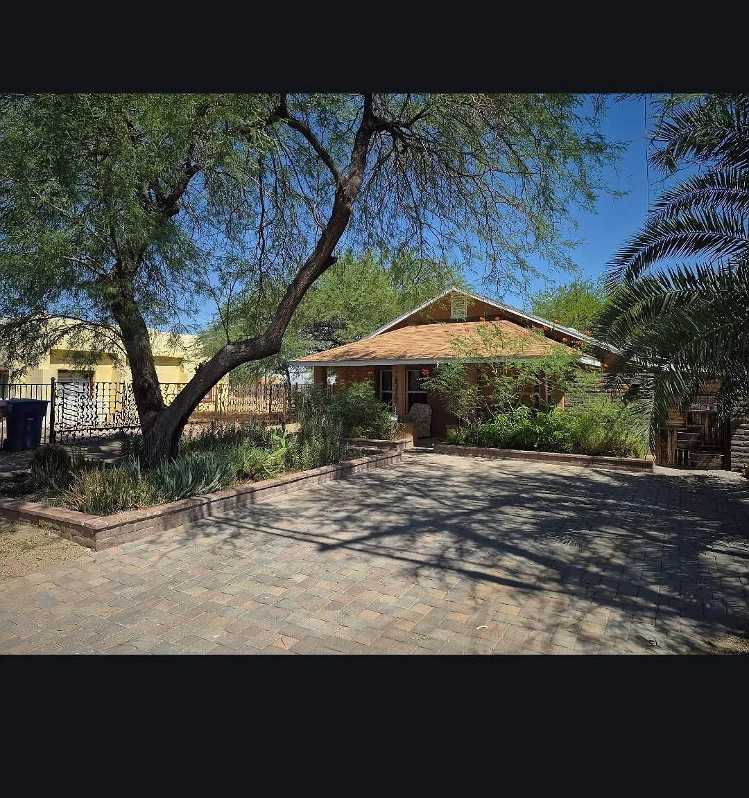 2 bed, 850 sqft, $1,500 — Photo 1