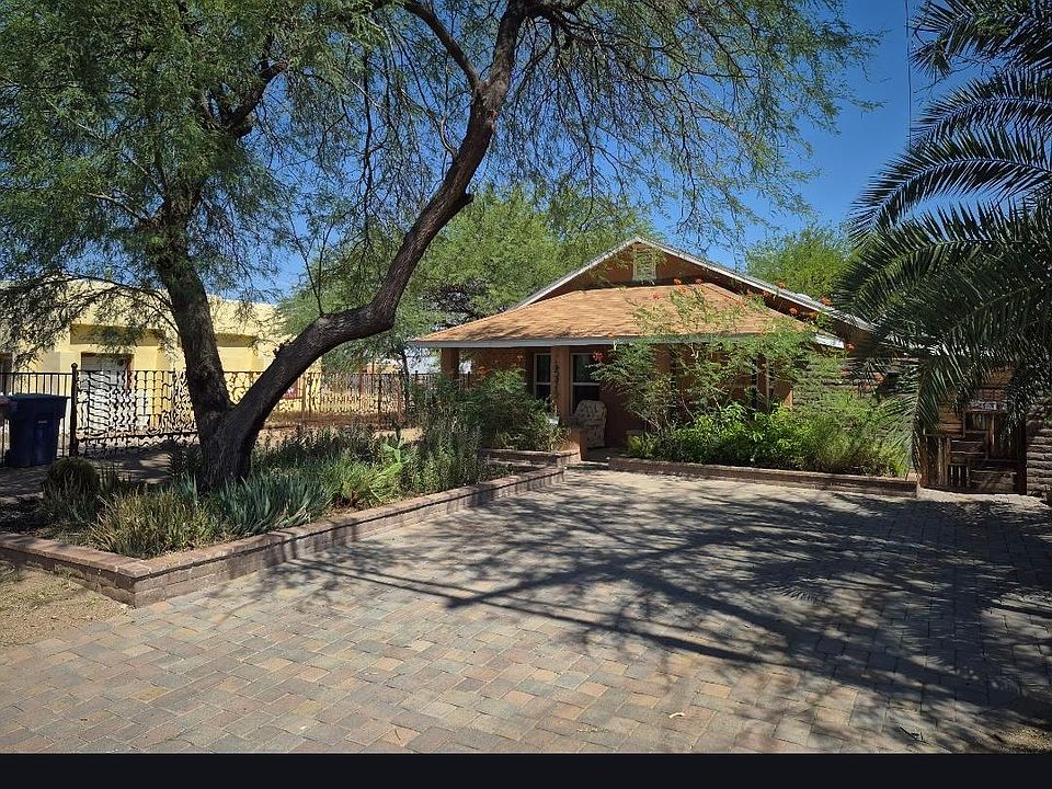 1st image of 231 E Blacklidge Dr #A