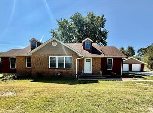 1718 Highway N, Pacific, MO 63069
