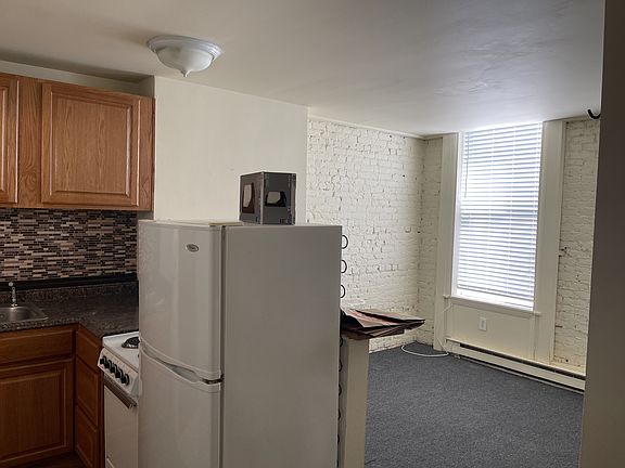 2nd image of 6 Pine St #11256193