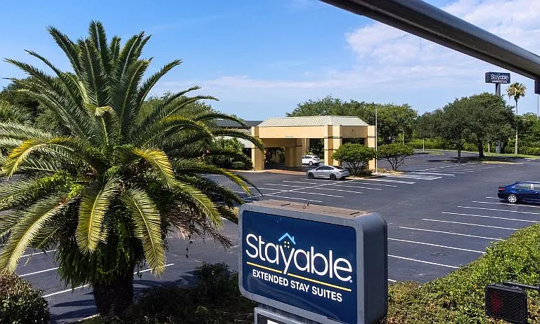 Stayable Jacksonville West — Photo 3