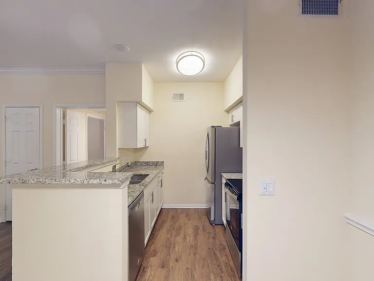 The Carriage Homes at Wyndham — Photo 36