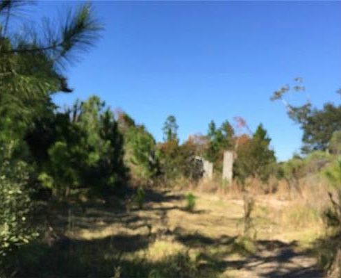 1st image of 16056 Lorraine Cir