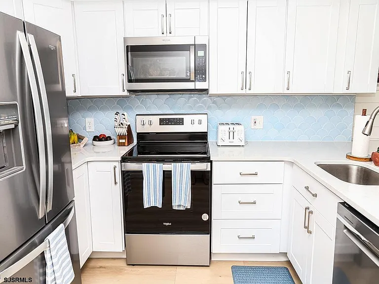 3901 Ocean Ave #1 — Photo 10