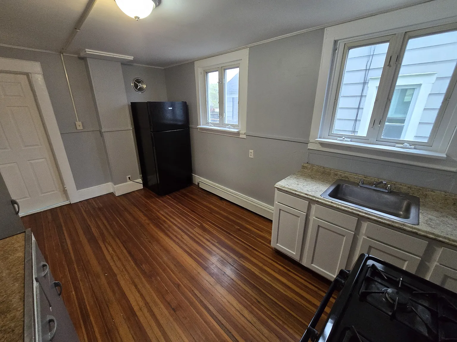 121 West End Drive - 1 — Photo 1