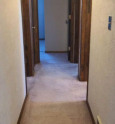3rd image of 2439 Glenridge Dr