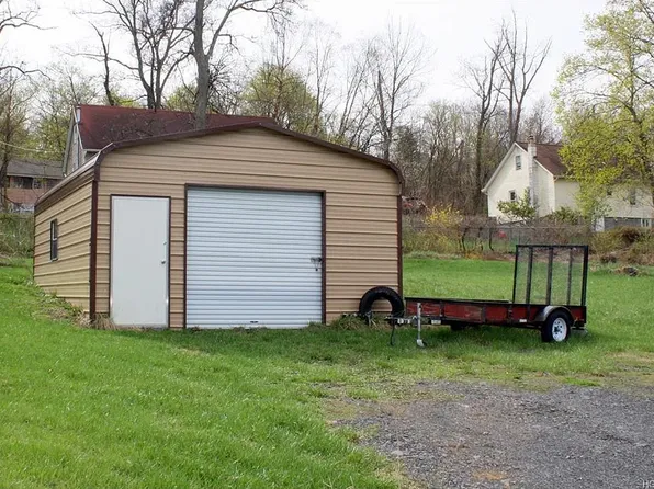 31 N Lexow Ave, Nanuet, NY