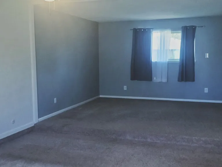 1713 Wilshire Blvd — Photo 20