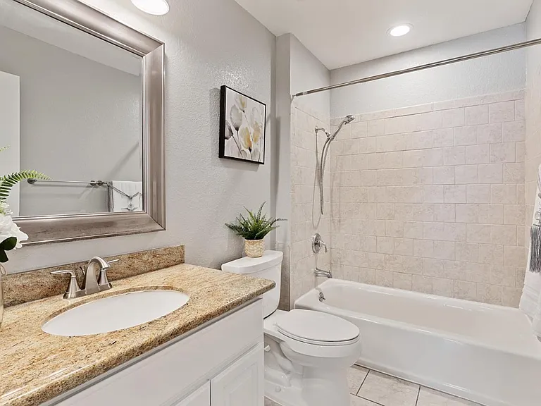 4880 Creekwood Dr — Photo 28