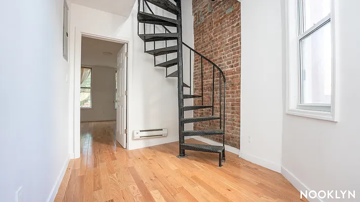 Rented by Nooklyn NYC LLC | media 26