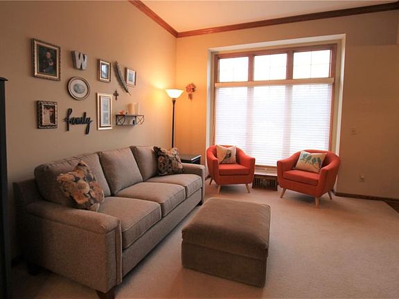 5th image of 4588 Greenlawn Dr