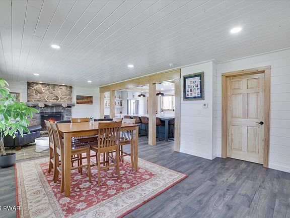 5th image of 604 Long Pond Rd
