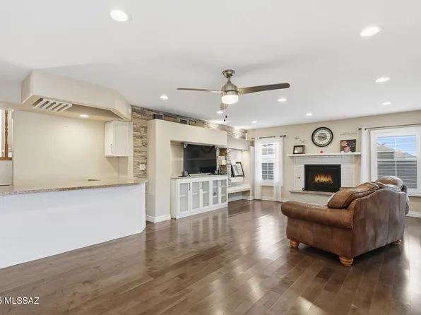 2200 N Hayden Dr, Tucson, AZ 85715