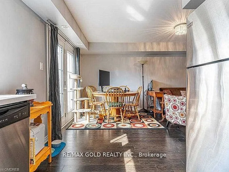 2441 Greenwich Dr #94 — Photo 10