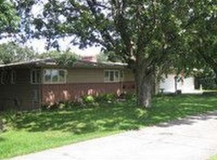 48 N Knoll Dr, Sioux Falls, SD 57110