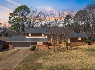 82 Kingspark Rd, Little Rock, AR 72227