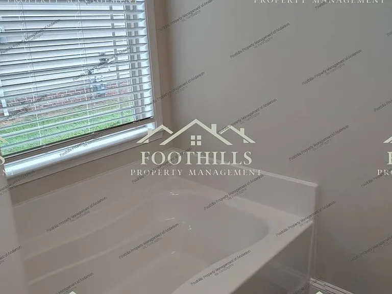 155 Norfolk Cir — Photo 16