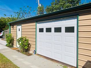 630 Broadway, San Leon, TX 77539