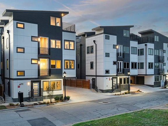 2nd image of 1120 Galveston Ave #1