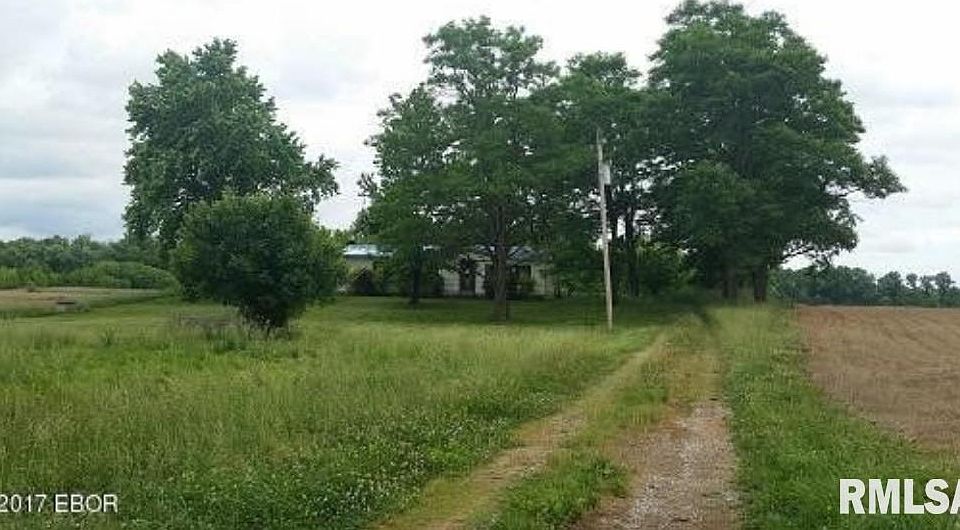 1st image of 17830 4 Mile Ln