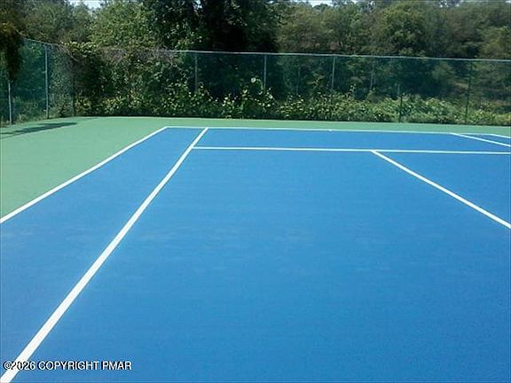 3rd image of Blue Ridge Dr #1208