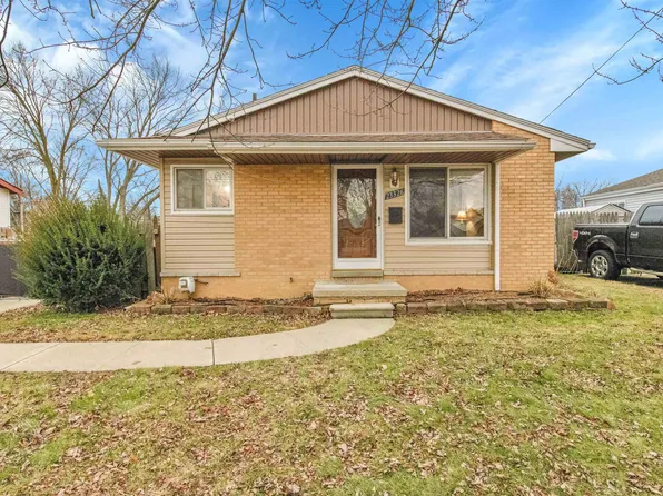 23326 Allor St, Saint Clair Shores, MI 48082