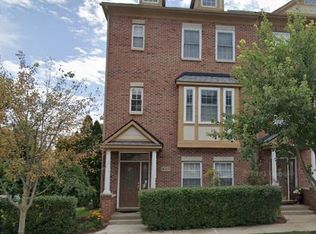 1615 Town Commons Dr #1, Howell, MI 48855