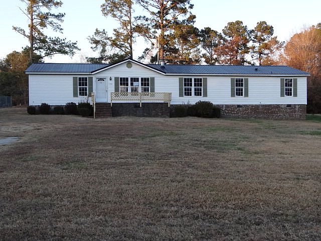 1st image of 1204 Freer Dr