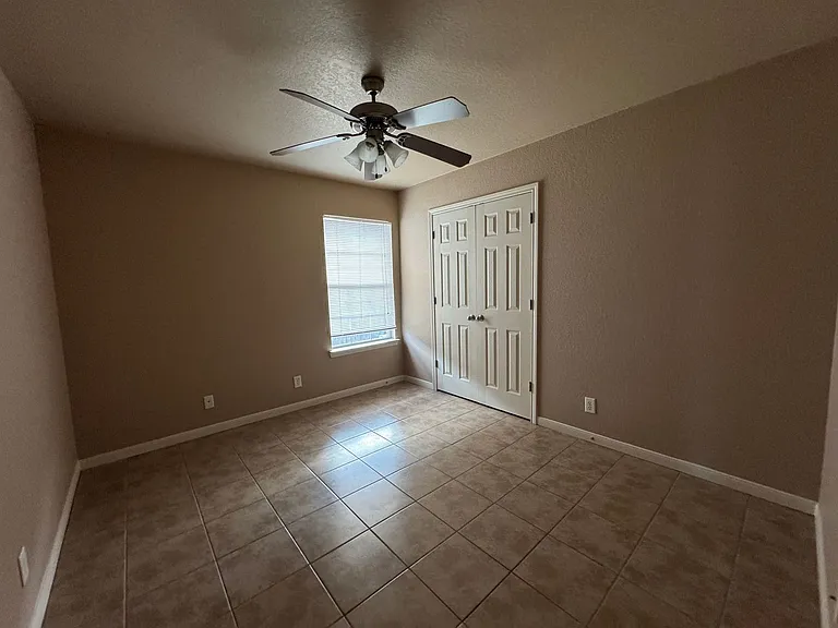 1205 Powder River Dr. — Photo 8