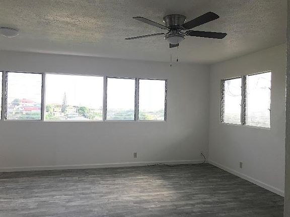 2nd image of 3852 Salt Lake Blvd