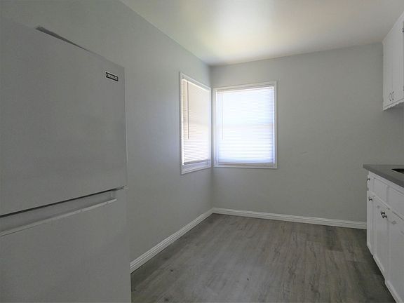 3rd image of 445 W 15th St APT 9