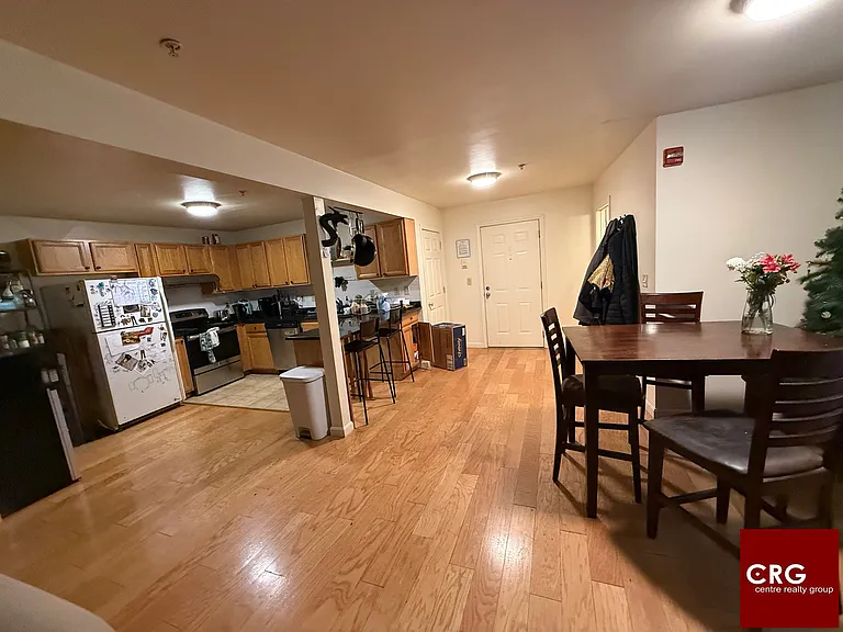 36 Raymond St #36B — Photo 3