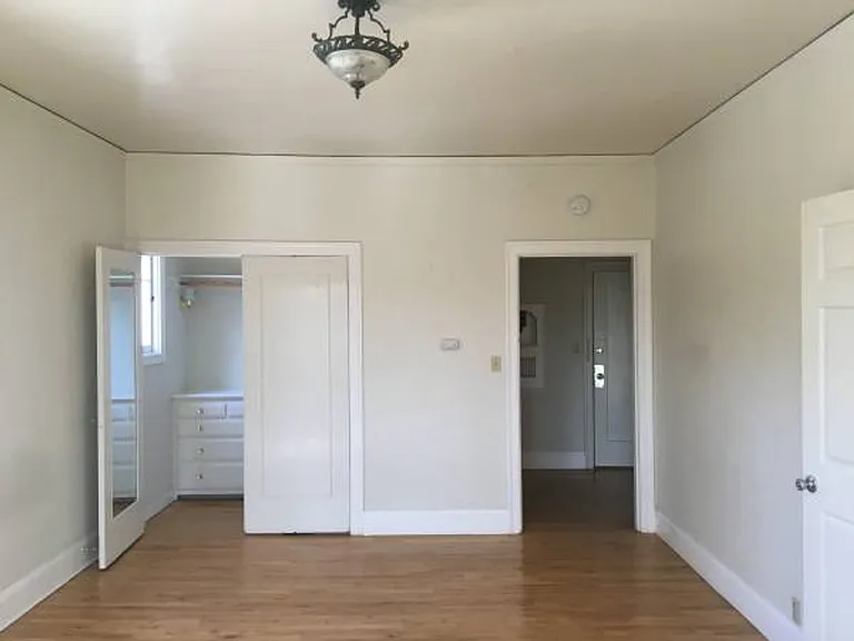 2533 Durant Ave #36 — Photo 6