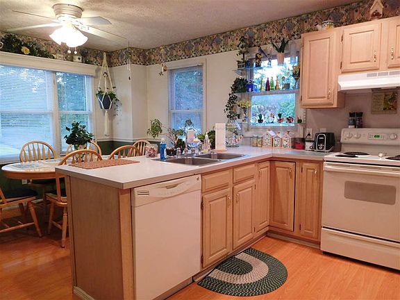 3rd image of 4625 W Harvest Ln