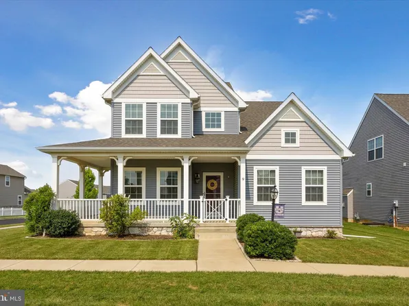 9 Latta Ln, Coatesville, PA 19320