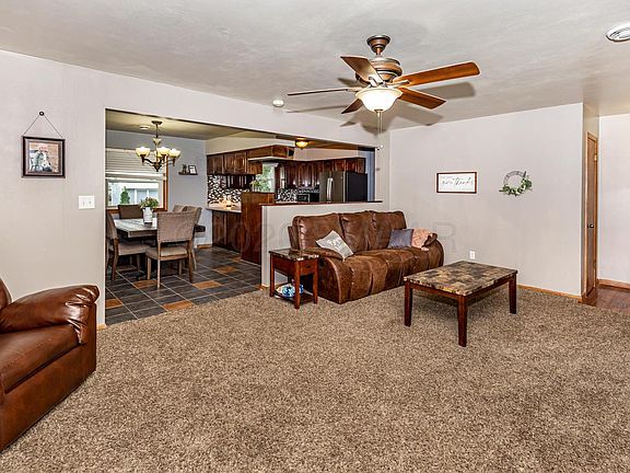 4th image of 416 Cottonwood Ct