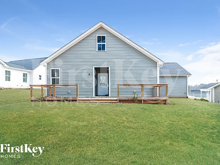 377 Ashley Woods Ct — Photo 14
