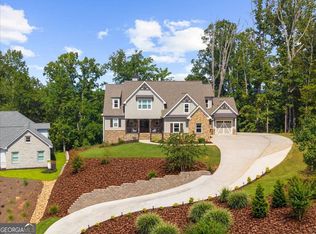 7560 Crestline Dr, Dawsonville, GA 30534