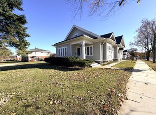 1103 Arcadian AVENUE, Waukesha, WI 53186