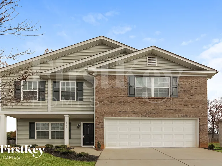 4538 Austin Dekota Dr — Photo 3