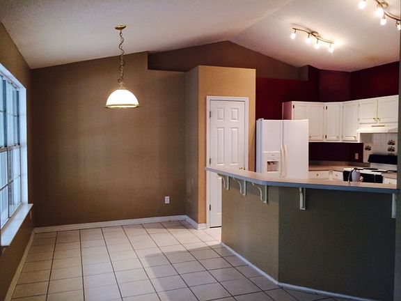 Breakfast Nook_09302015