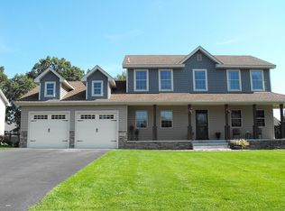 15947 Yellow Pine St NW, Andover, MN 55304