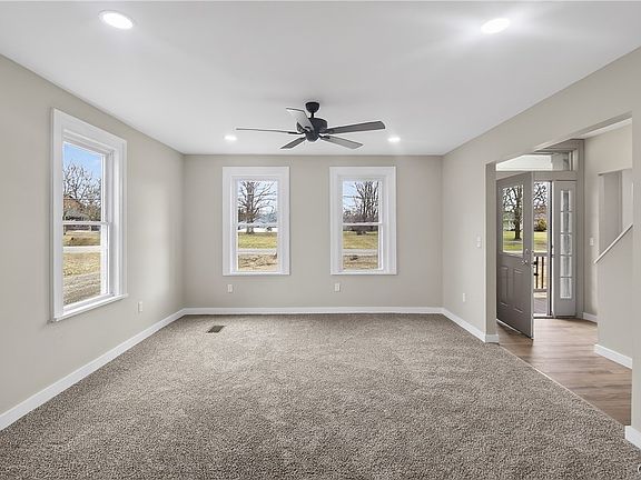 4th image of 6637 Dix Rd