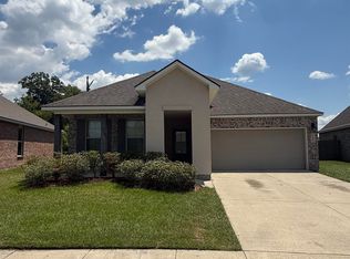 1103 Foxtail Dr, Baton Rouge, LA 70820