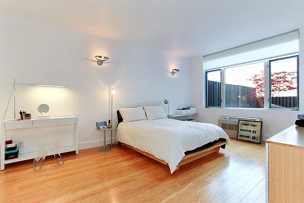 Sold by Corcoran | media 6