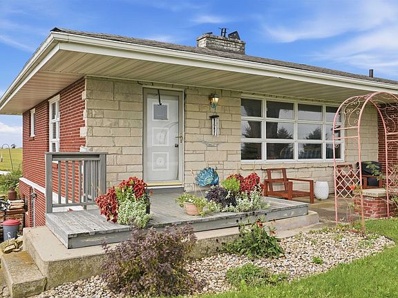 2nd image of 15986 Neilson Ln