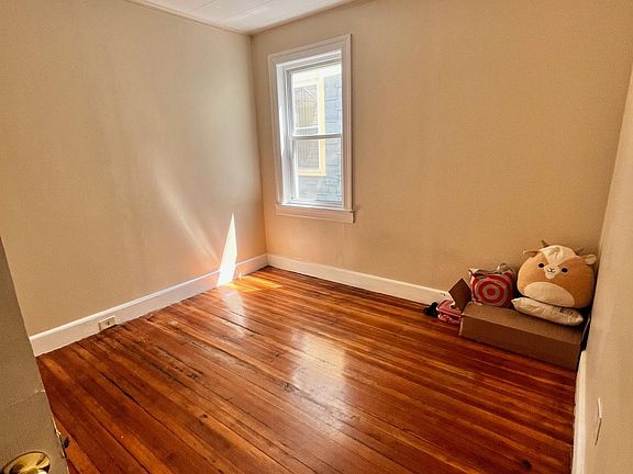 2nd image of 356 Cary Ave Floor 2