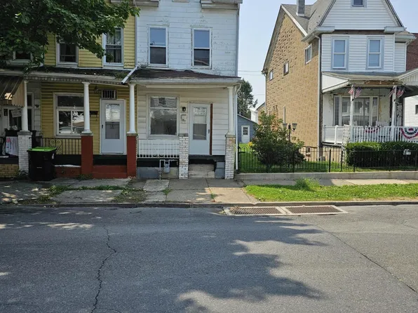 118 S Maple St, Mount Carmel, PA 17851