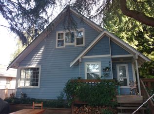 9834 44th Ave SW, Seattle, WA 98136