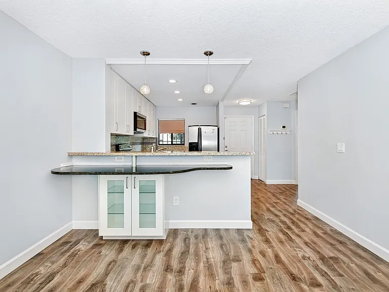 2300 Barbados Dr — Photo 8